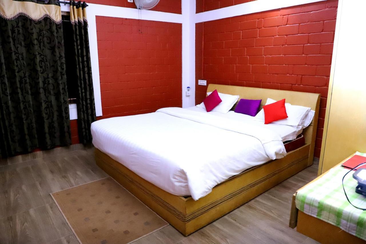 Pepper Green Wayanad Resort With Swimming Pool Kattikkulam 외부 사진